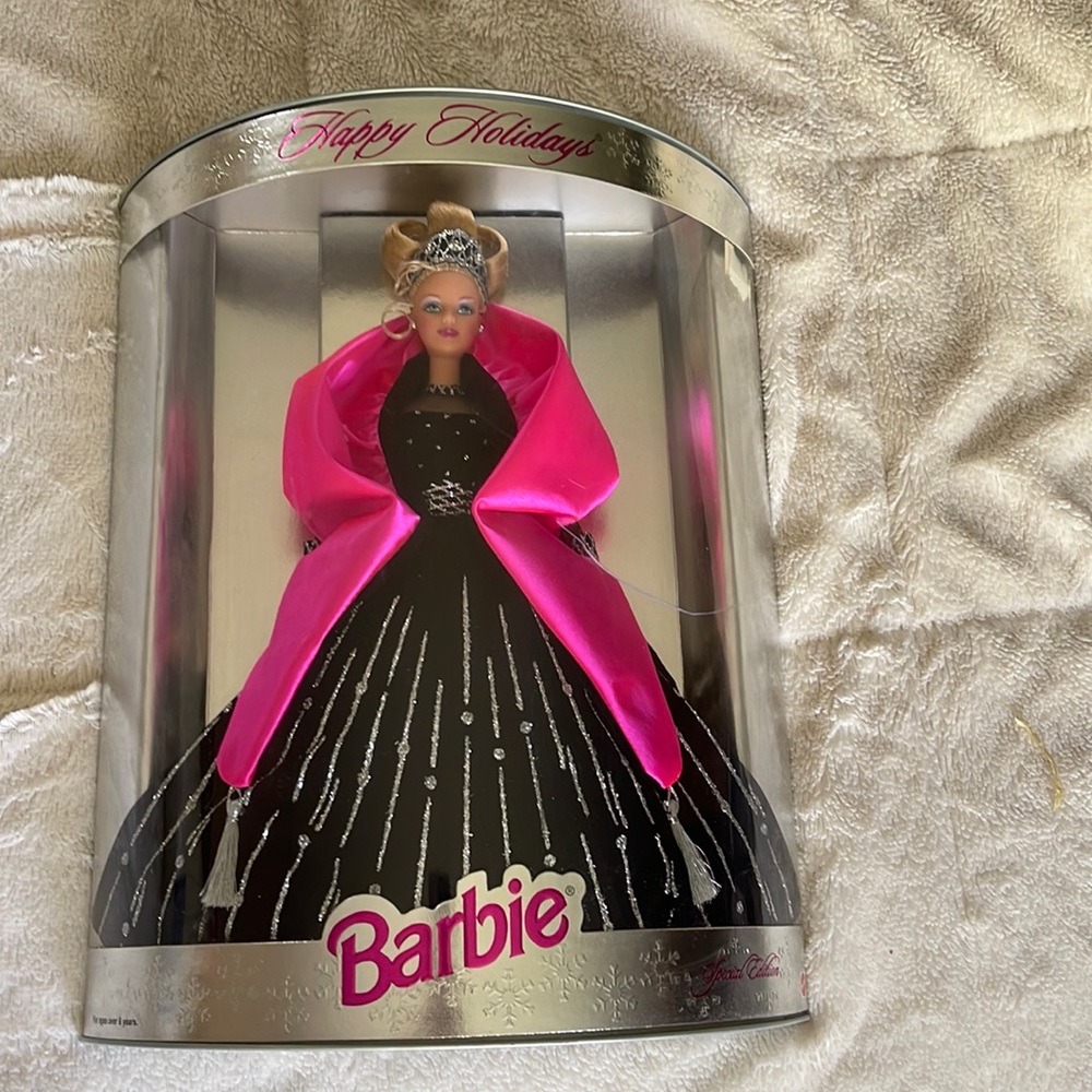 - - NRFB Happy Holidays Barbie ~ 1998 🎄